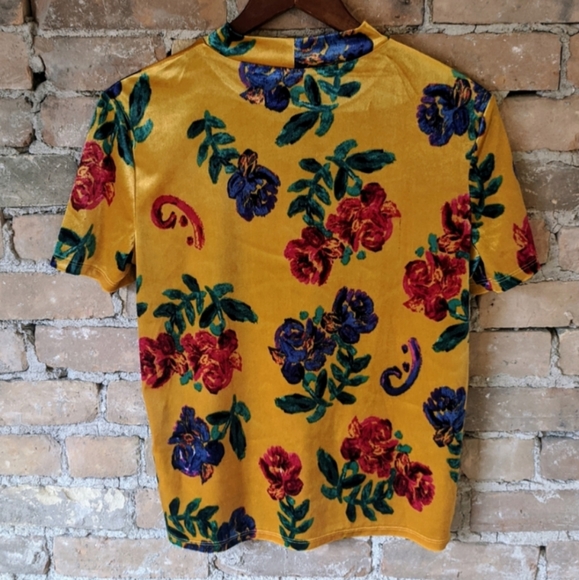 Zara Velvet Top - Picture 3 of 5